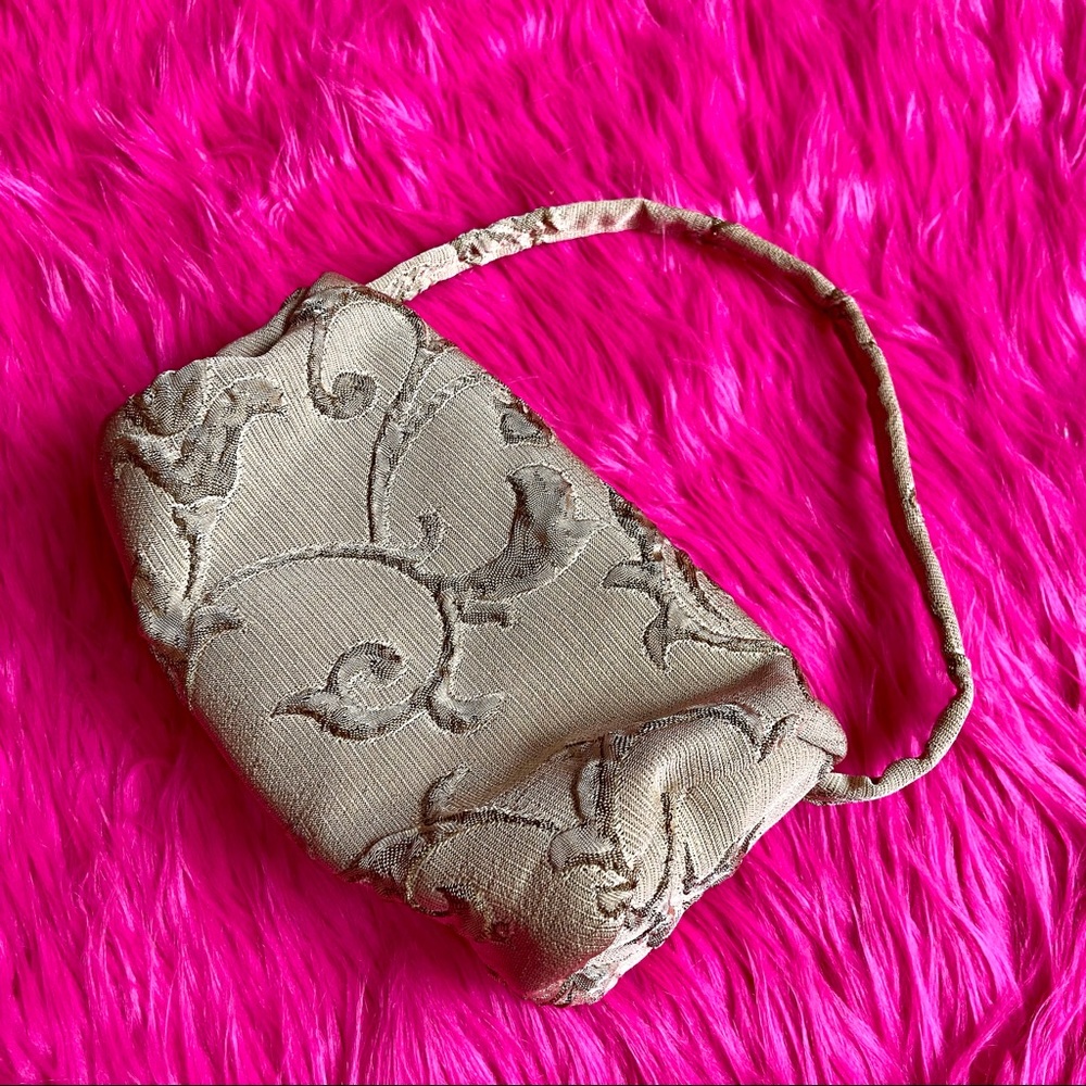 Mini Gold Filigree Barrel Purse
